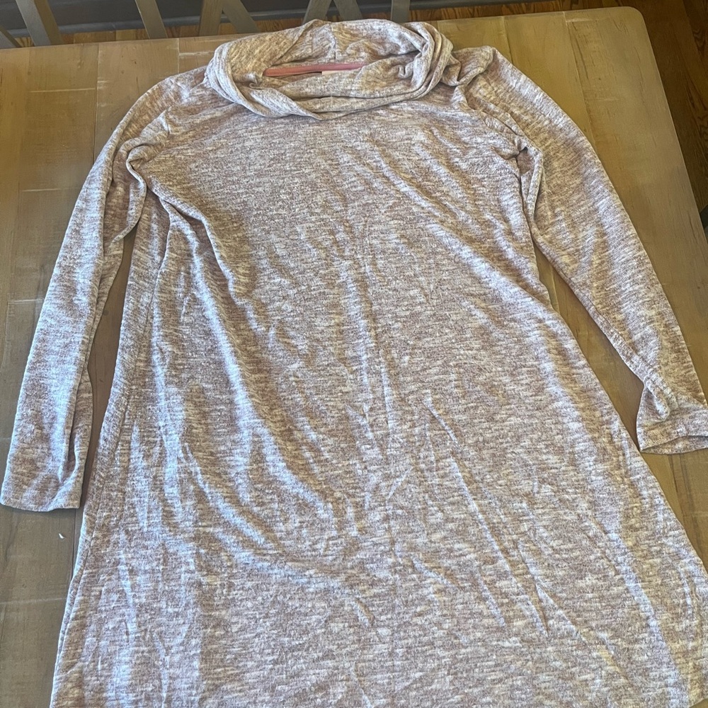 Knox Rose Taupe Heathered Tunic with Pink Trim